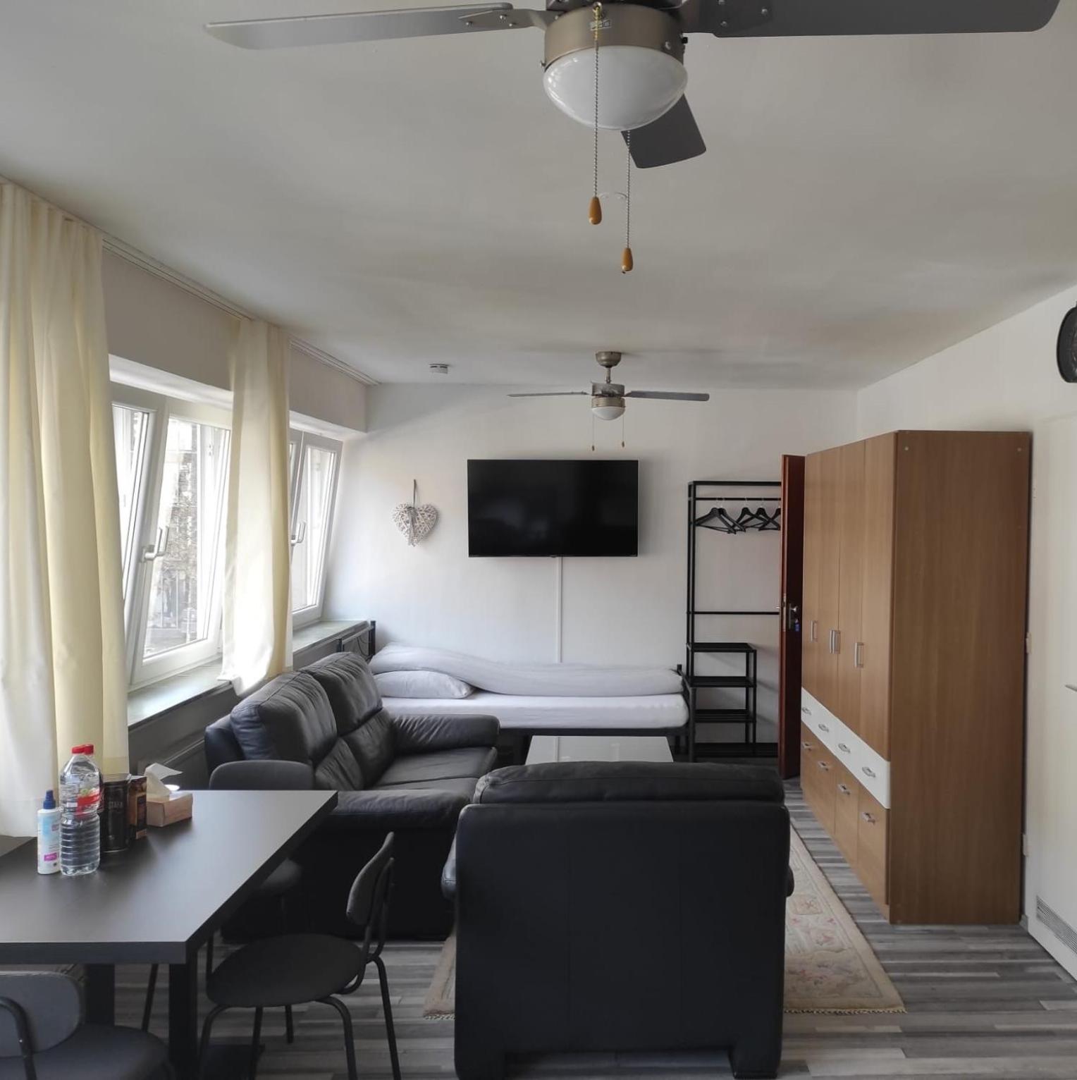 Ferienwohnung Im Zentrum Von Oberhausen Inklusive Wlan Extérieur photo